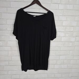 Sew In Love black tee